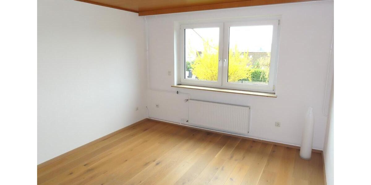 Etagenwohnung Niestetal - 2 Zimmer, 56 m&sup2;, 490&euro; | Angebot:25902591