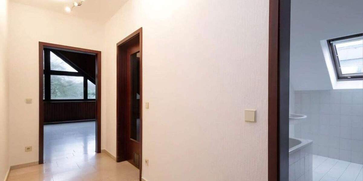 Etagenwohnung Odenthal Glöbusch - 2 Zimmer, 78 m&sup2;, 1.000&euro; | Angebot:25804038