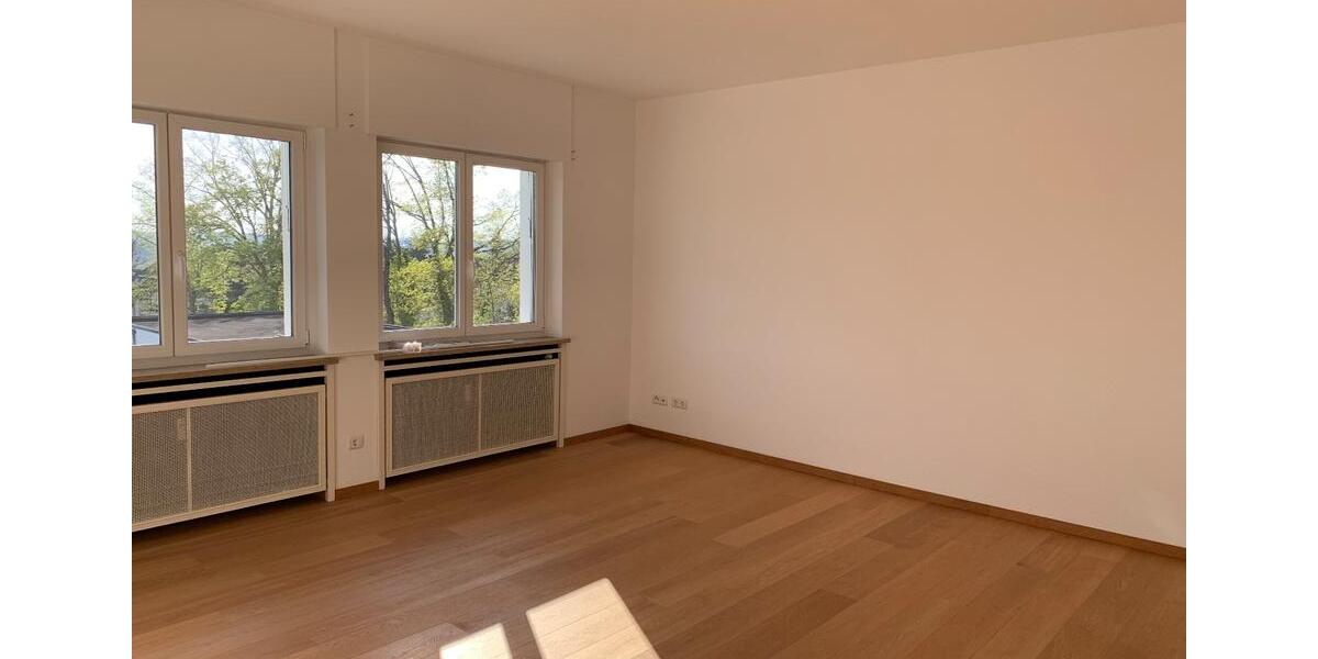 Etagenwohnung Wetzlar - 3 Zimmer, 123 m&sup2;, 1.350&euro; | Angebot:24461871