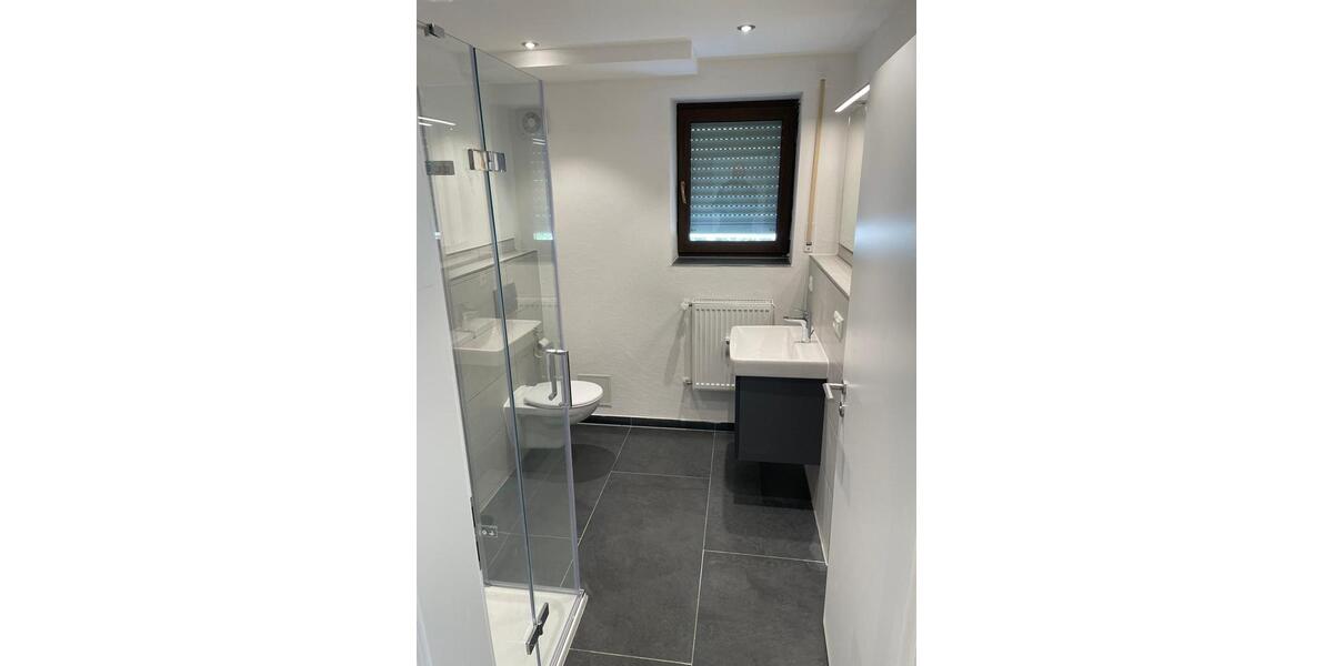 frisch renovierte 2-Zimmer-Wohnung in Ortsrandlage Oberwerrn 2 zimmer