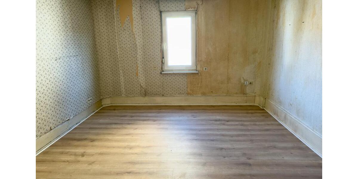 Etagenwohnung Kreuztal - 4 Zimmer, 138 m&sup2;, 1.139&euro; | Angebot:25235945