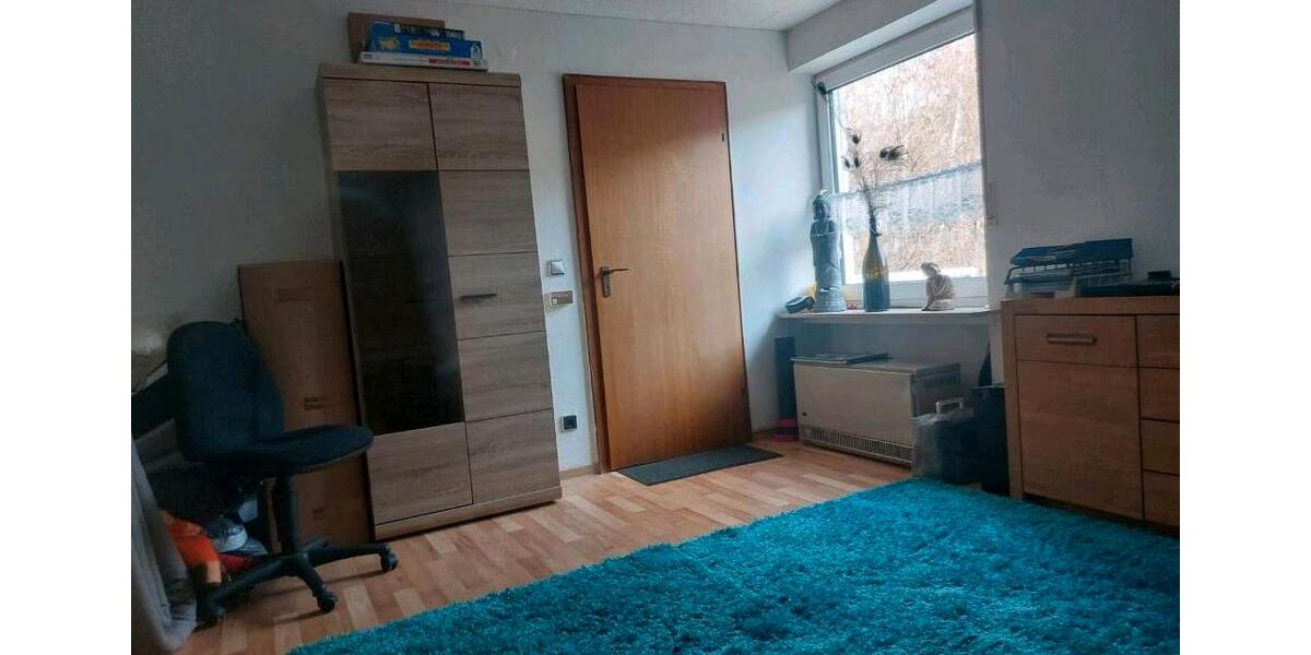 Etagenwohnung Netphen - 3 Zimmer, 110 m&sup2;, 895&euro; | Angebot:26126075