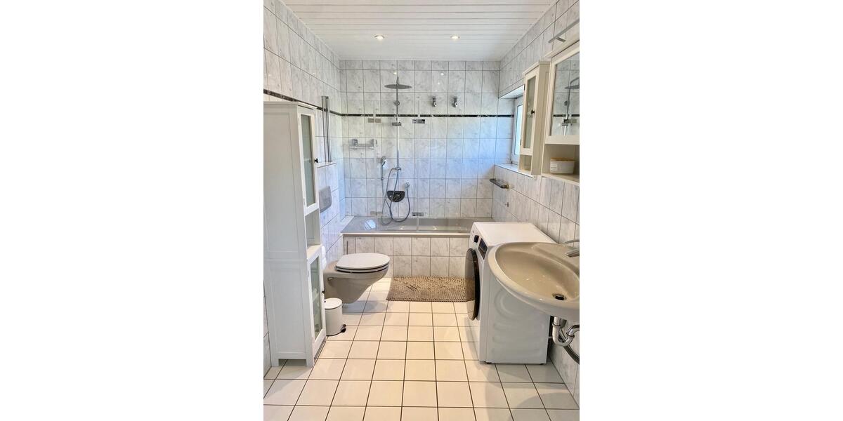 Etagenwohnung Wachtberg - 1 Zimmer, 20 m&sup2;, 700&euro; | Angebot:26083139