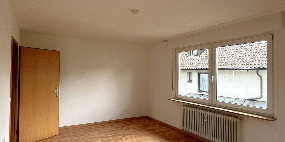 Etagenwohnung Freudenstadt - 4 Zimmer, 114 m&sup2;, 1.025&euro; | Angebot:26695941