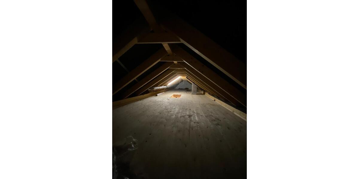 Dachgeschoßwohnung Ostrhauderfehn - 4 Zimmer, 90 m&sup2;, 750&euro; | Angebot:26671627