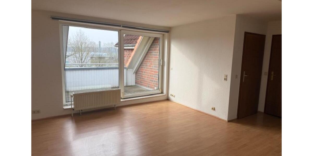 Dachgeschoßwohnung Parchim - 2 Zimmer, 48 m&sup2;, 410&euro; | Angebot:25868137