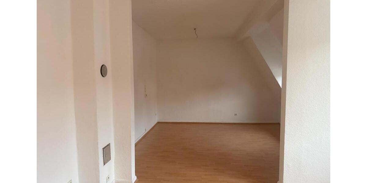 Dachgeschoßwohnung Hagen Hagen-Nord - 3 Zimmer, 100 m&sup2;, 580&euro; | Angebot:24979744