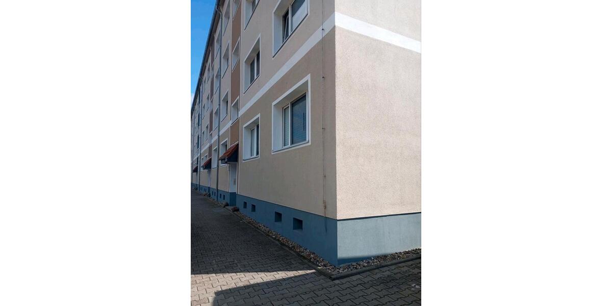 Etagenwohnung Wanzleben-Börde Börde - 4 Zimmer, 76 m&sup2;, 426&euro; | Angebot:25992961