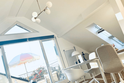 Biete Loft mit Dachterrasse und Pool - All-in-Miete zimmer