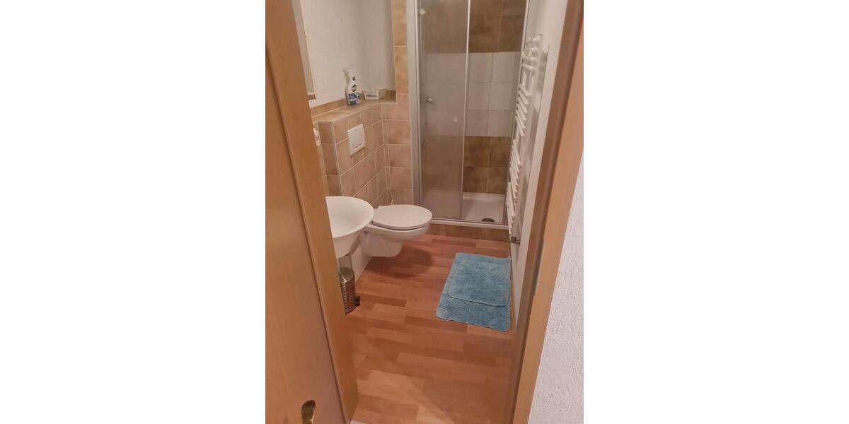 Etagenwohnung Hildburghausen - 2 Zimmer, 32 m&sup2;, 25&euro; | Angebot:19721414