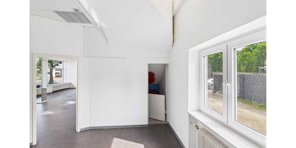 MIETEN. |163 m² Mietfläche verteilt auf 2 Etagen mit Warentransportsystem vom OG ins EG zimmer