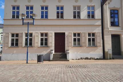 Wohnung Parchim - 2 Zimmer, 44 m&sup2;, 432&euro; | Angebot:25919981