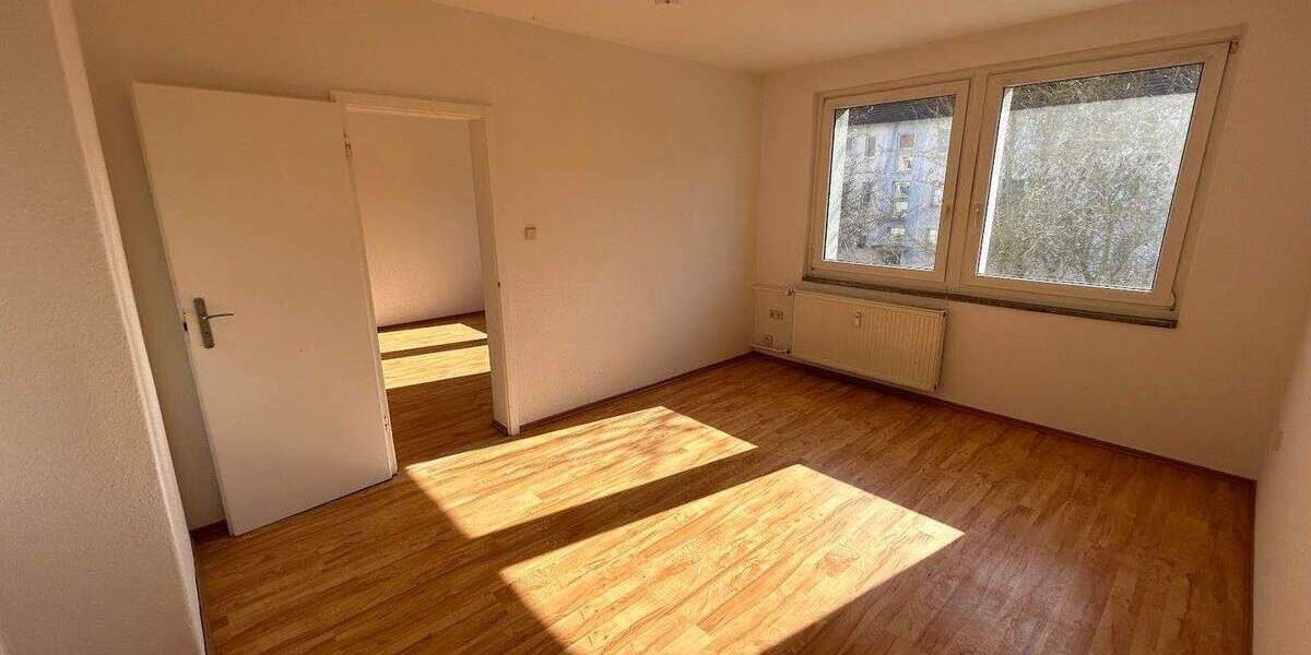Etagenwohnung Seeland Gatersleben - 2 Zimmer, 46 m&sup2;, 263&euro; | Angebot:26065735