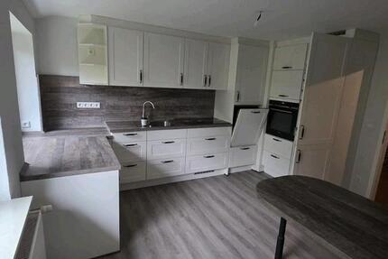 Wohnung Nübel - 4 Zimmer, 104 m&sup2;, 1.200&euro; | Angebot:26234810