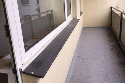 Lev.-Quettingen, ruhiges Appartement, 1.OG, ca. 37 m², 1 Zimmer, Balkon, Küche, Wannenbad