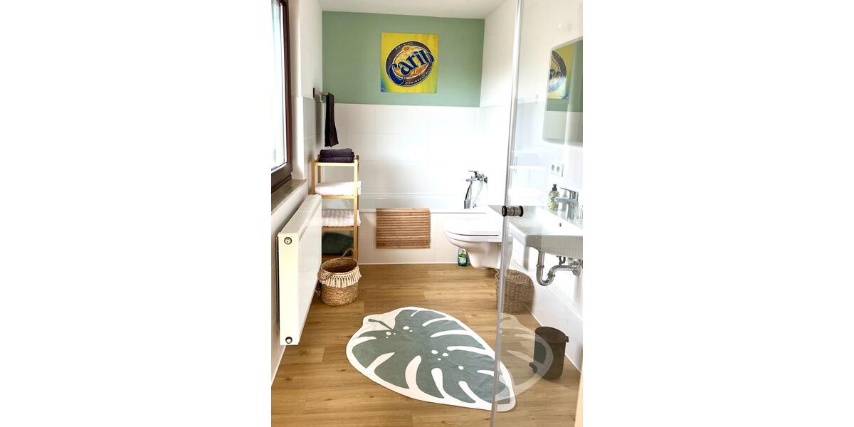 Wohnen auf Zeit Leinach - 4 Zimmer, 140 m&sup2;, 1.700&euro; | Angebot:24853133