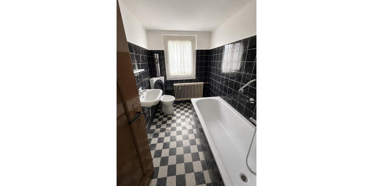 Einfamilienhaus Herdorf - 6 Zimmer, 135 m&sup2;, 1.390&euro; | Angebot:26650100