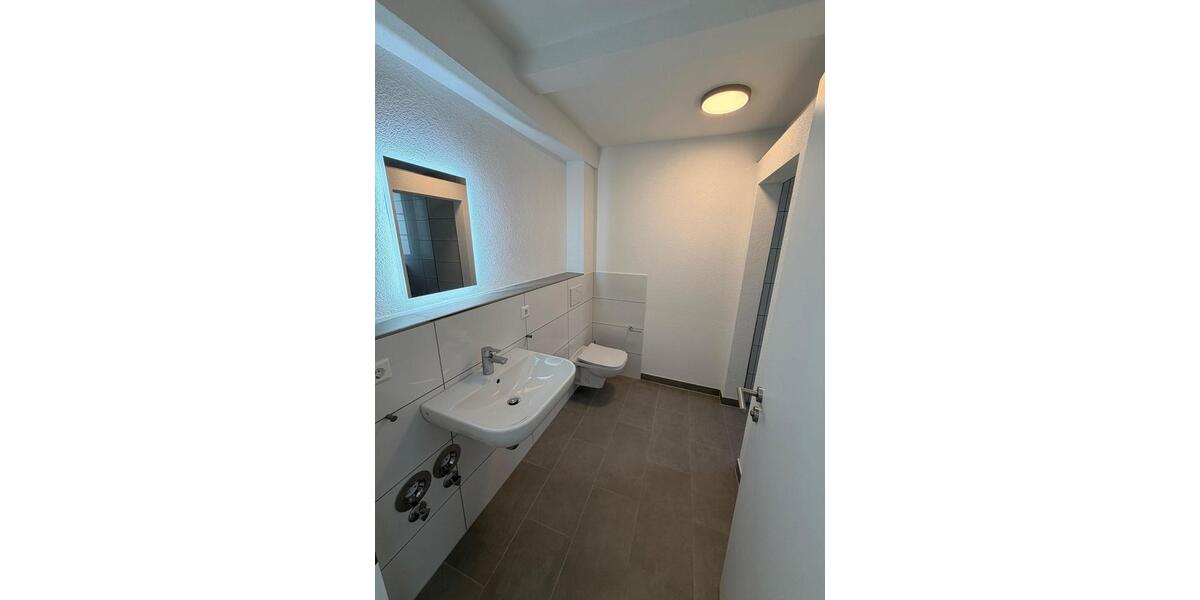 Gewerbeobjekt Donaueschingen - 1.300&euro; | Angebot:25275819