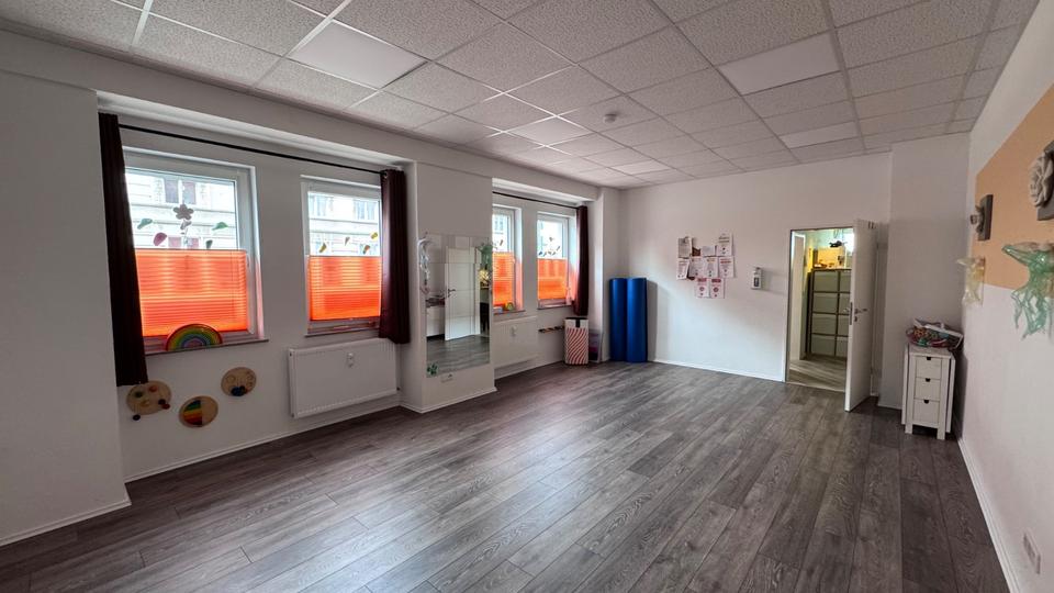 Gewerbeobjekt Düsseldorf Stadtbezirk 9 - 990&euro; | Angebot:26547730