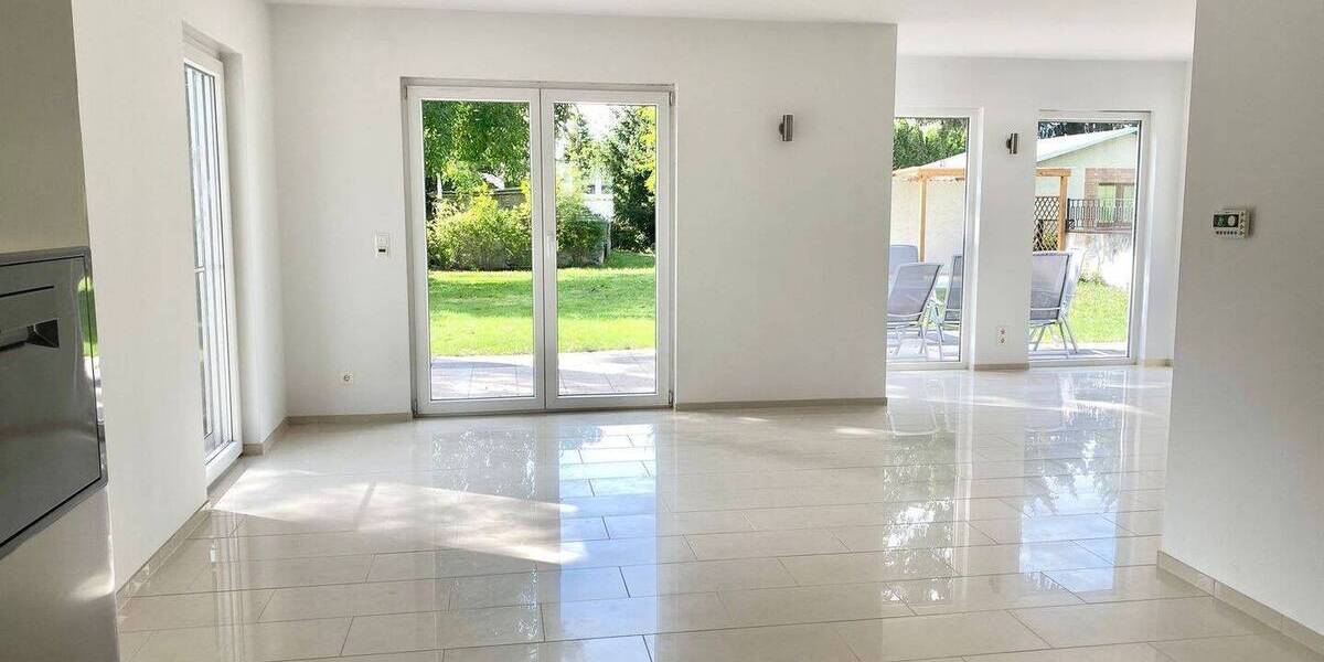 Einfamilienhaus Berlin Mahlsdorf - 4 Zimmer, 180 m&sup2;, 2.800&euro; | Angebot:26733227