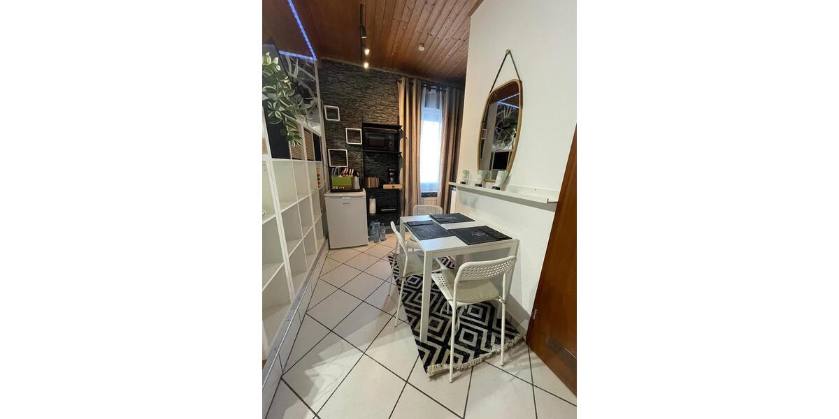 Etagenwohnung Rüsselsheim am Main - 1 Zimmer, 50 m&sup2;, 18&euro; | Angebot:26516595