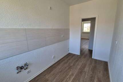 Wohnung Hartha - 3 Zimmer, 58 m&sup2;, 349&euro; | Angebot:26102336