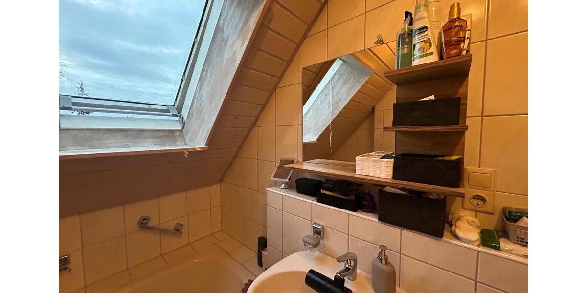 Etagenwohnung Schlüsselfeld - 2 Zimmer, 700&euro; | Angebot:24459051