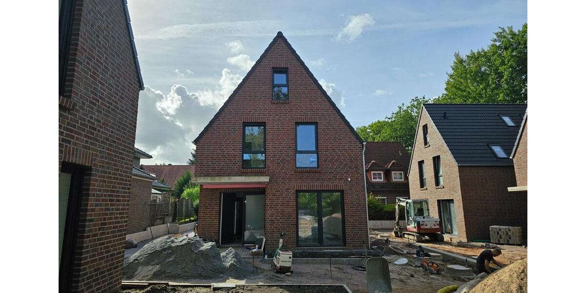 Neubau-Einfamilienhaus in Oldenburg Ofenerdiek – Erstbezug, Wärmepumpe & PV-Anlage modern & bezugsfertig! 5 zimmer