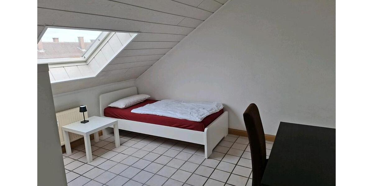 Wohnen auf Zeit Philippsburg - 12 Zimmer, 260 m&sup2;, 18&euro; | Angebot:25722511