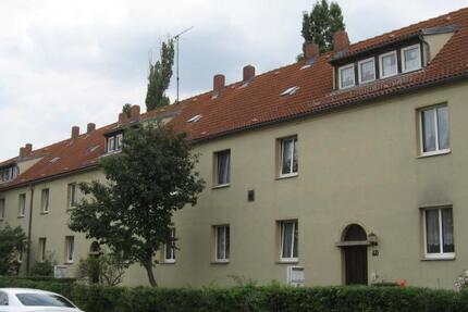 Wohnung Naumburg (Saale) - 3 Zimmer, 54 m&sup2;, 435&euro; | Angebot:25649993