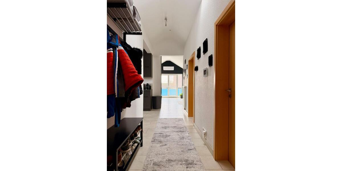 Dachgeschoßwohnung Elchesheim-Illingen Illingen - 3 Zimmer, 83 m&sup2;, 950&euro; | Angebot:24681638