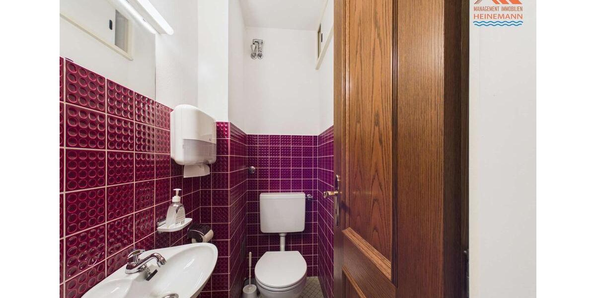 Etagenwohnung Cuxhaven - 3 Zimmer, 128 m&sup2;, 1.050&euro; | Angebot:26476827