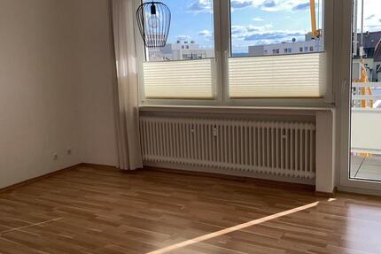 Tolle 3-Zimmer Wohnung, EBK, Balkon, Innenstadt 3 zimmer