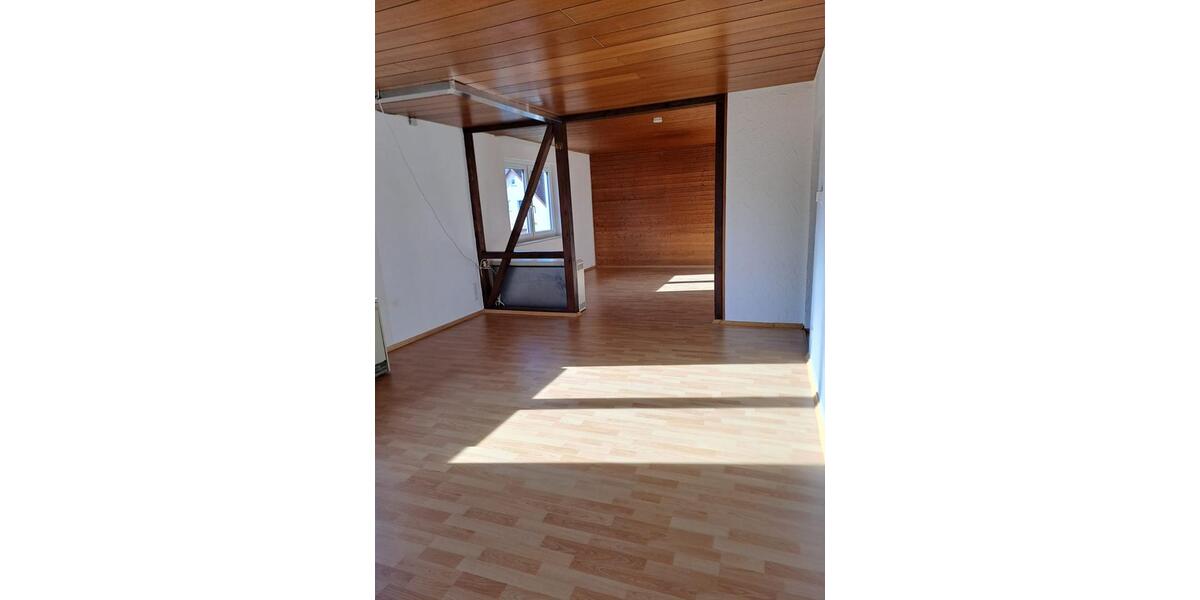 Etagenwohnung Königsbronn - 5.5 Zimmer, 1.100&euro; | Angebot:23590415