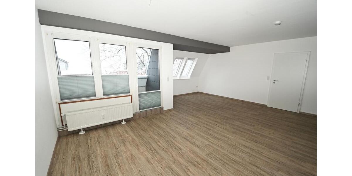 Dachgeschoßwohnung Niebüll - 3 Zimmer, 101 m&sup2;, 945&euro; | Angebot:24429241