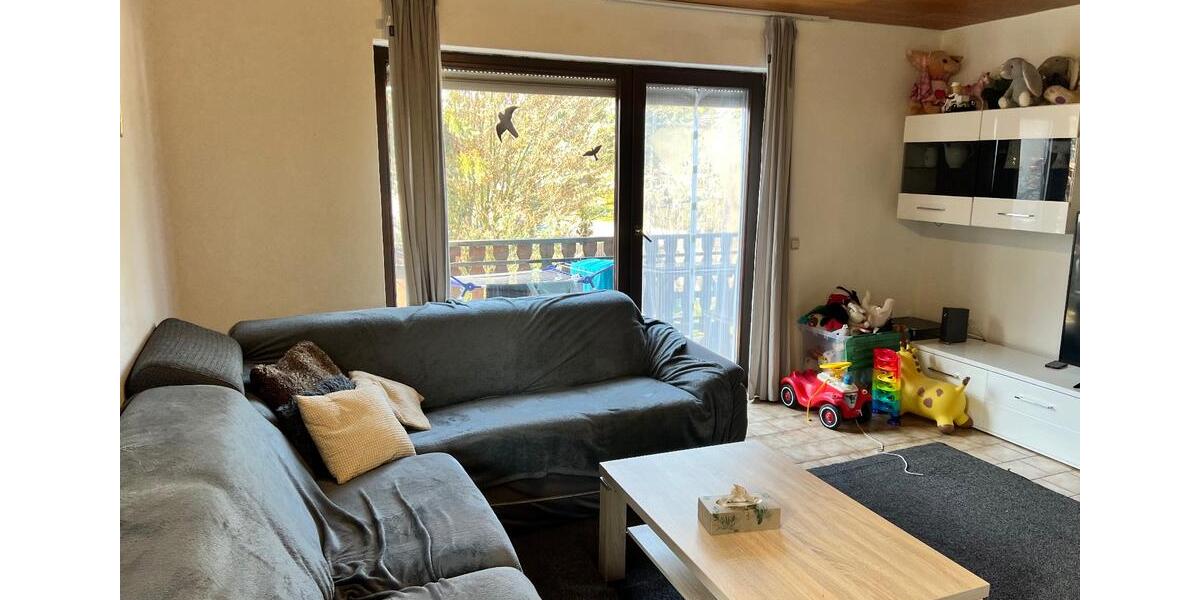 Etagenwohnung Bad Kreuznach - 3 Zimmer, 93 m&sup2;, 850&euro; | Angebot:25404655