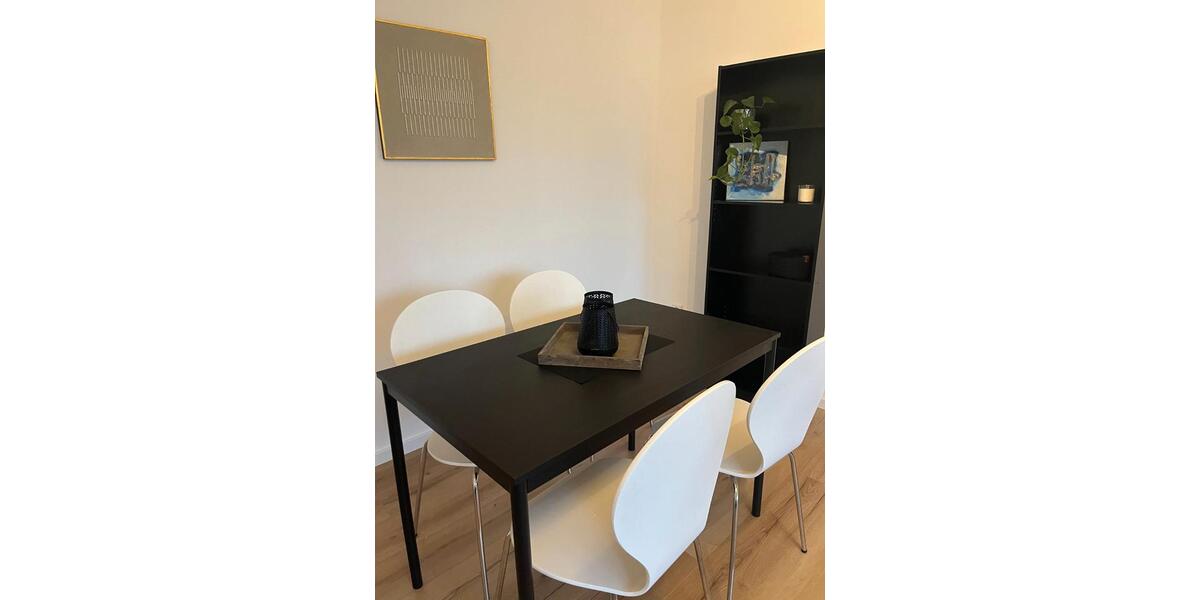 Etagenwohnung Mönchengladbach Süd - 2 Zimmer, 60 m&sup2;, 1.050&euro; | Angebot:26038729