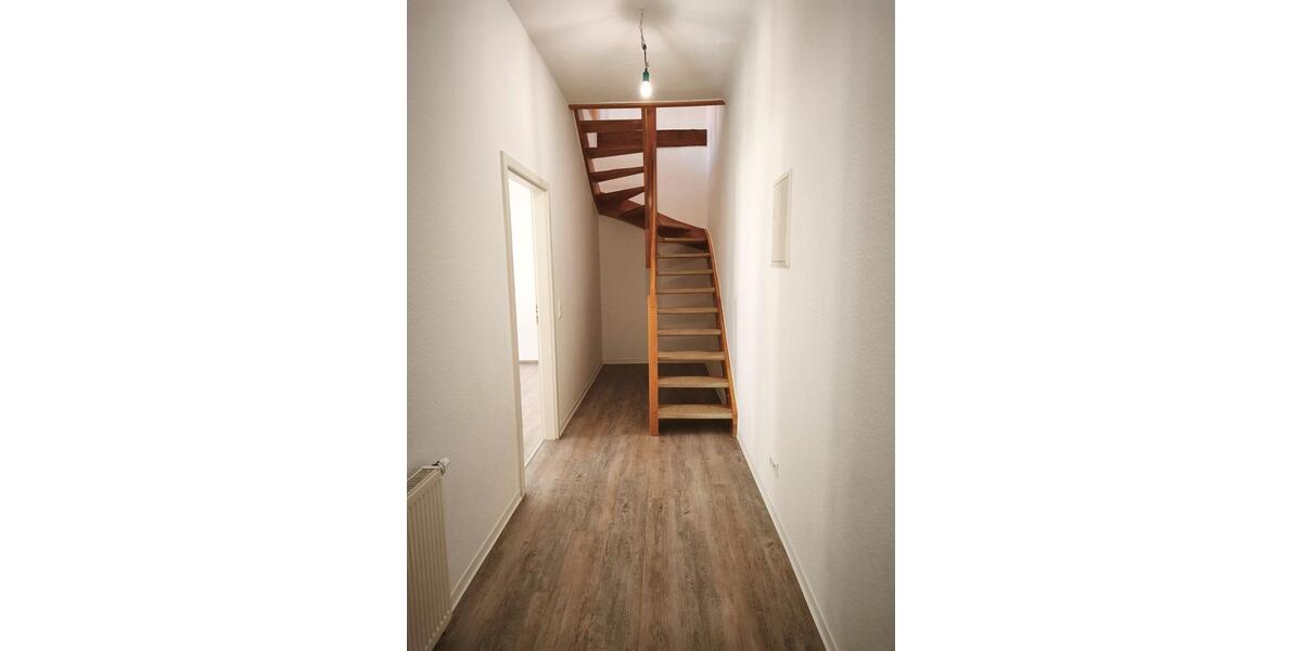 Etagenwohnung Pirna - 2 Zimmer, 66 m&sup2;, 475&euro; | Angebot:26699298