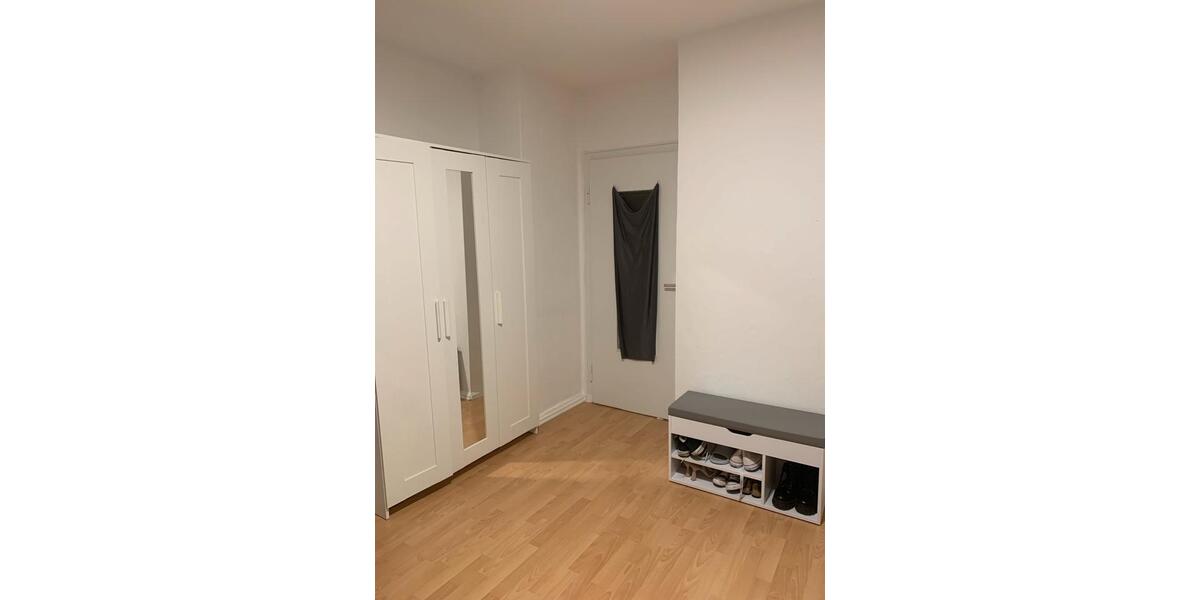 Wohnen auf Zeit Bochum - 3 Zimmer, 150 m&sup2;, 384&euro; | Angebot:24698410