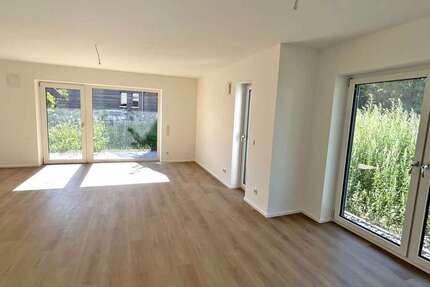 Wohnung Hennef-Zentrum Zentrum - 2 Zimmer, 68 m&sup2;, 952&euro; | Angebot:27234990