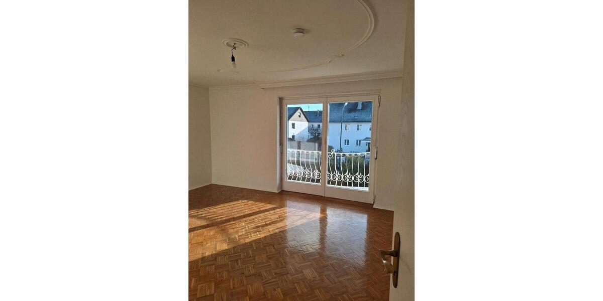 Einfamilienhaus Baar-Ebenhausen Ebenhausen - 5 Zimmer, 161 m&sup2;, 1.490&euro; | Angebot:26021983