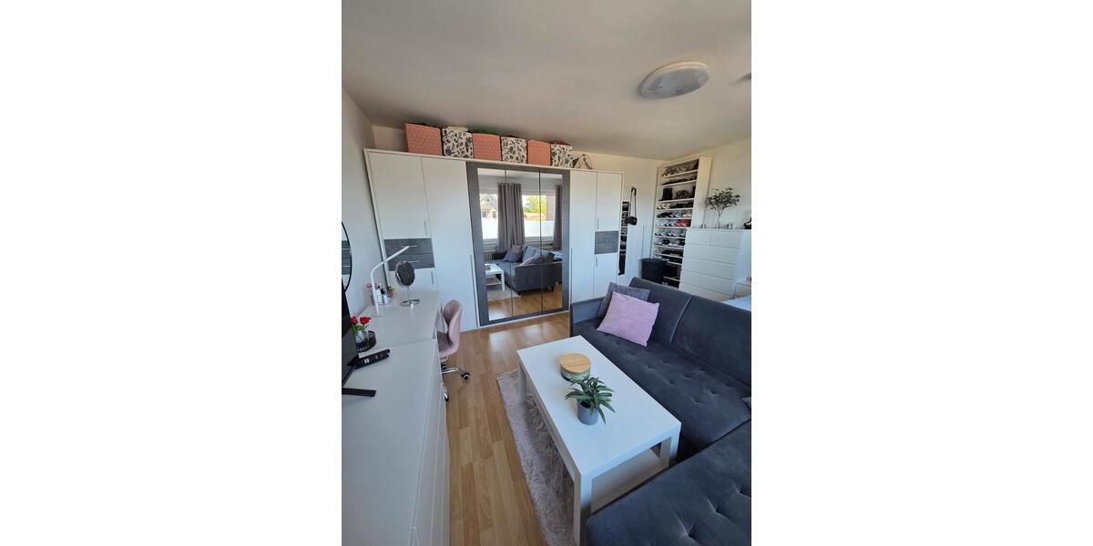 Etagenwohnung Oldenburg Eversten - 1 Zimmer, 33 m&sup2;, 490&euro; | Angebot:26656896