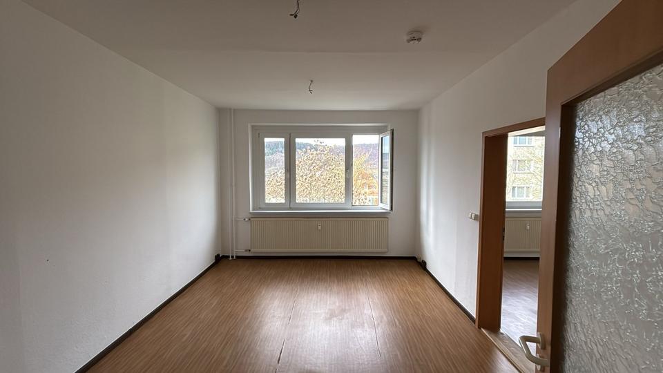 Erdgeschoßwohnung Meiningen - 2 Zimmer, 47 m&sup2;, 215&euro; | Angebot:25934031