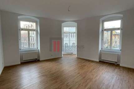 Wohnung zum Mieten in Pirna 715 € 77.09 m² 2 zimmer