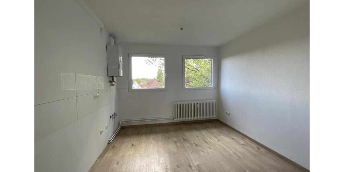 Dachgeschoßwohnung Wilhelmshaven Aldenburg - 3 Zimmer, 55 m&sup2;, 379&euro; | Angebot:26638051