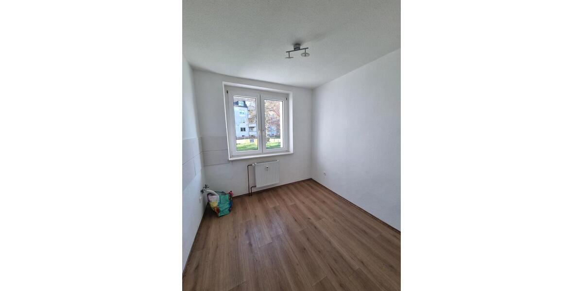 Erdgeschoßwohnung Duisburg Duisburg-Mitte - 2 Zimmer, 45 m&sup2;, 450&euro; | Angebot:26049220
