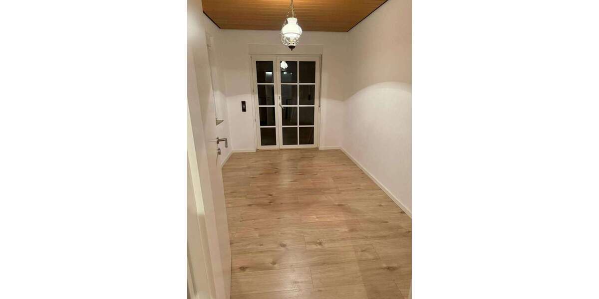 WG-Zimmer in Landau in der Pfalz 328 € 12 m² zimmer