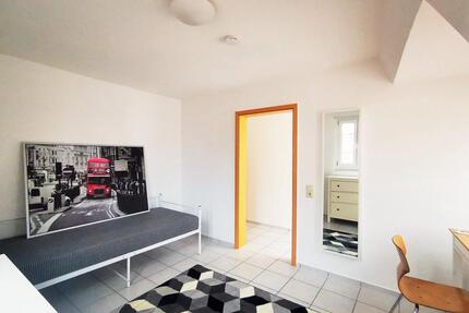 Möbliertes WG-Gästezimmer mit WLAN, Küche, Bad & Waschmaschine 1 zimmer