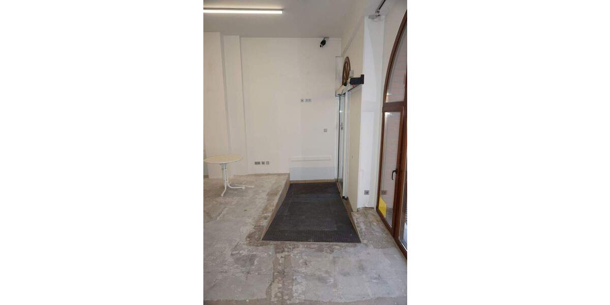 Ladenfläche 130m² in 1B-Lage , Am Sande in 21335 Lüneburg, Ladengeschäft, Einzelhandelsfläche , zzgl. 30m² Nebenflächen - sofort frei 1 zimmer