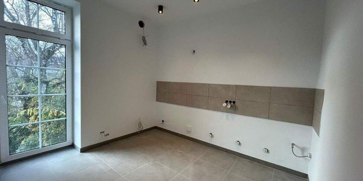 Etagenwohnung Mönchengladbach Rheydt - 3 Zimmer, 86 m&sup2;, 1.200&euro; | Angebot:25246622